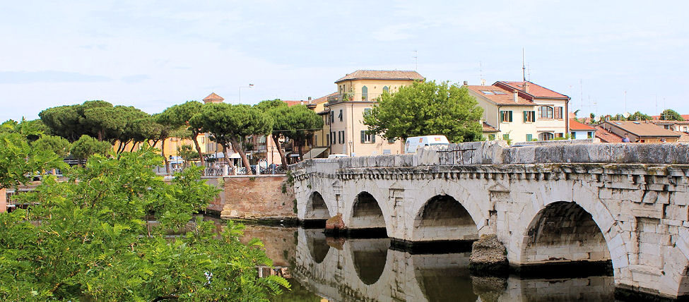 autóbérlés Rimini repülőtér
